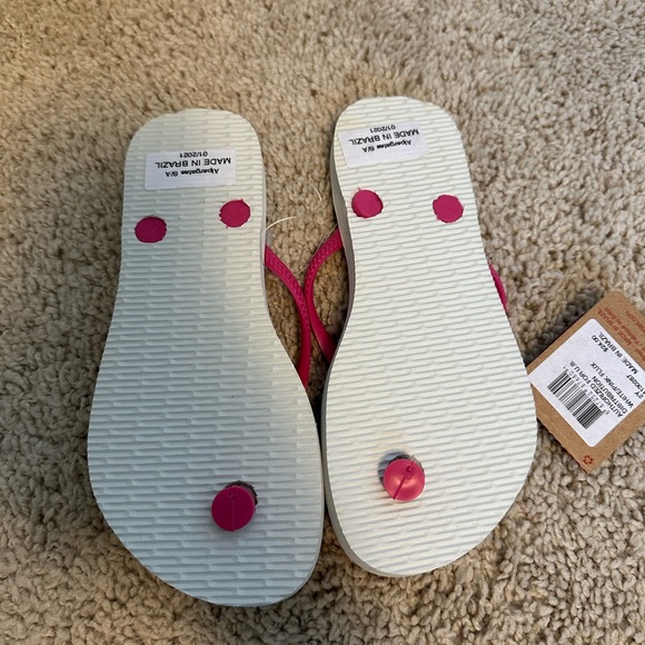 Havaianas Minnie Mouse Flip Flops - Picture 2 of 2